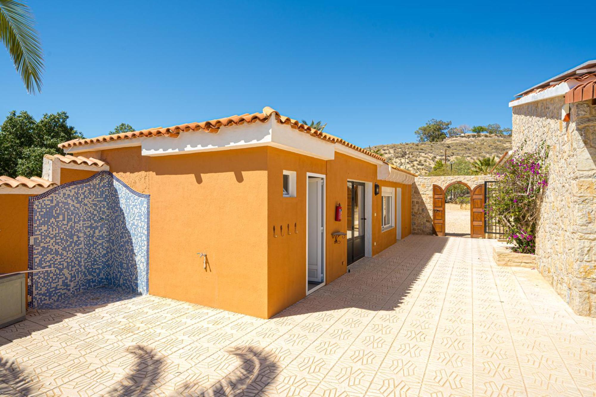 Stunning Villa Carichel Blanc Вильяхойоса Экстерьер фото